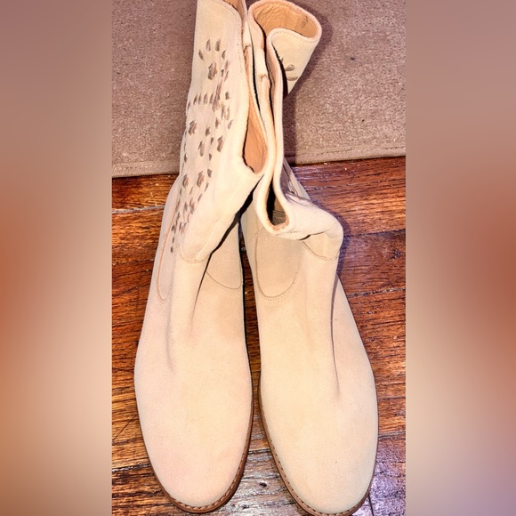 Jack Rogers Kaitlin stitched boots - Picture 2 of 6